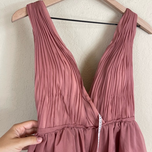 Ieena Mac Duggal Plunge Neck Ruffled Hi-Low Chiffon Gown Size 8 NWT - Picture 3 of 14